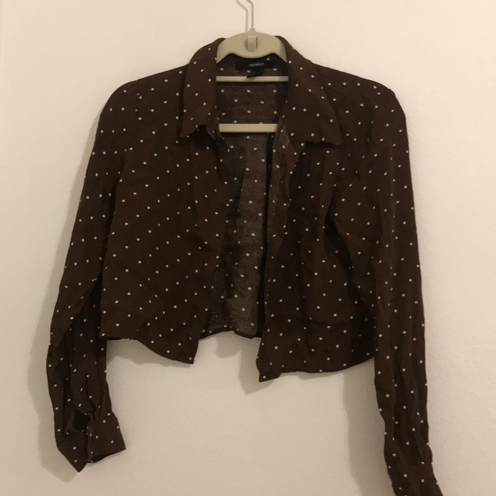 brown polka dot button up, cropped